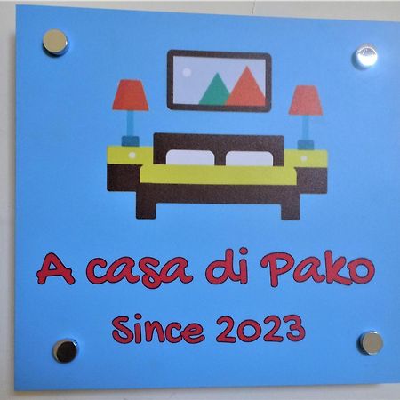 A Casa Di Pako Apartment Salerno Luaran gambar