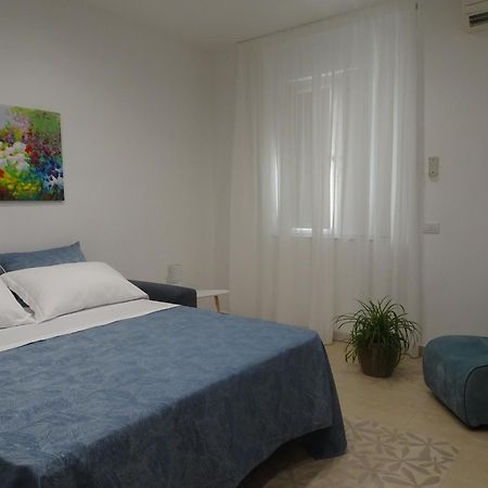 A Casa Di Pako Apartment Salerno Luaran gambar