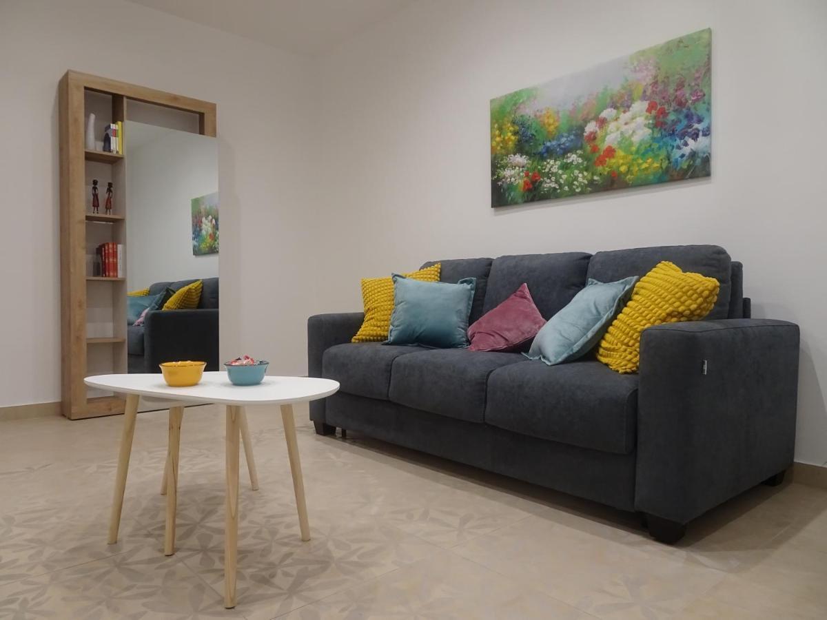 A Casa Di Pako Apartment Salerno Luaran gambar