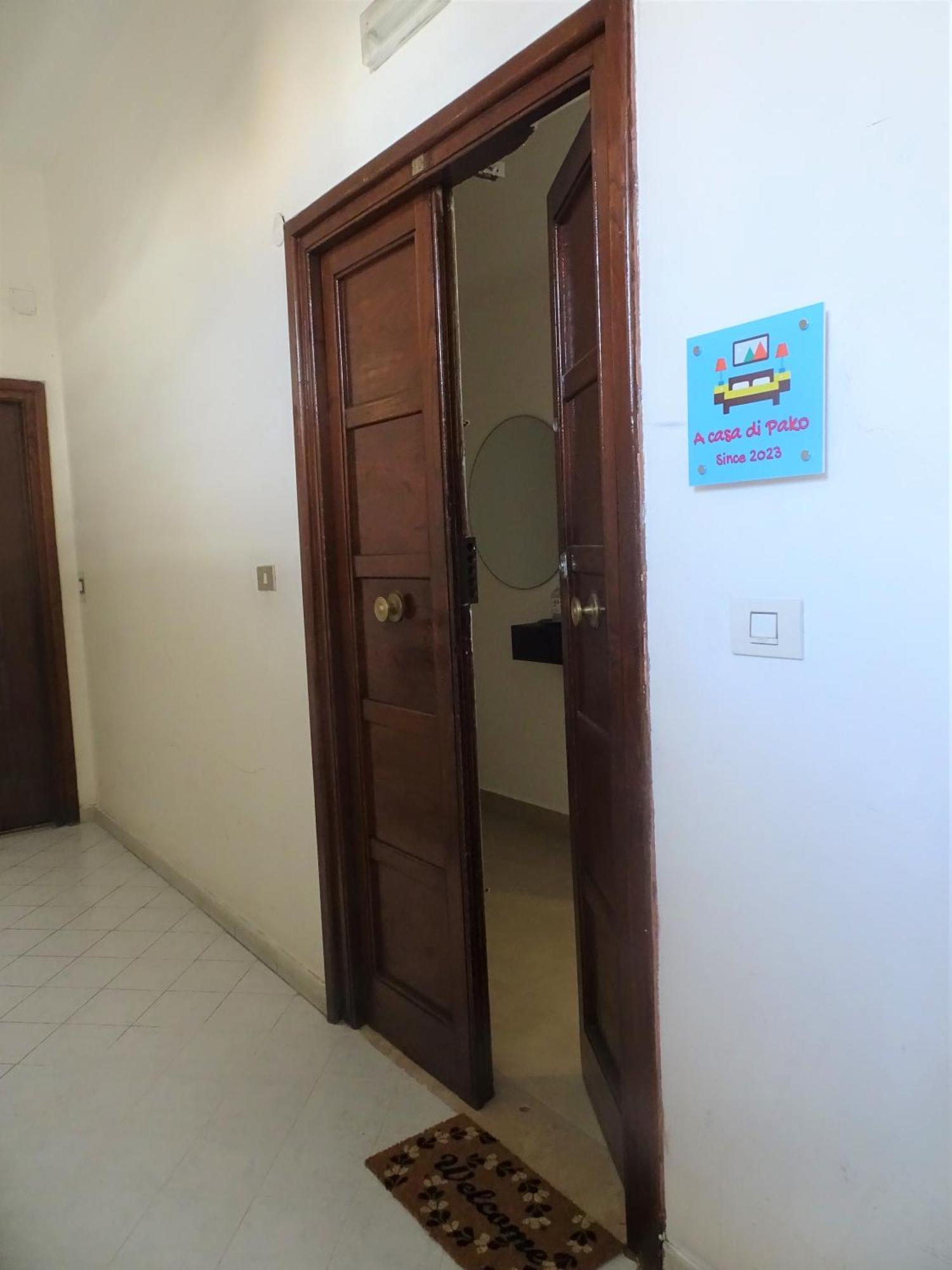 A Casa Di Pako Apartment Salerno Luaran gambar